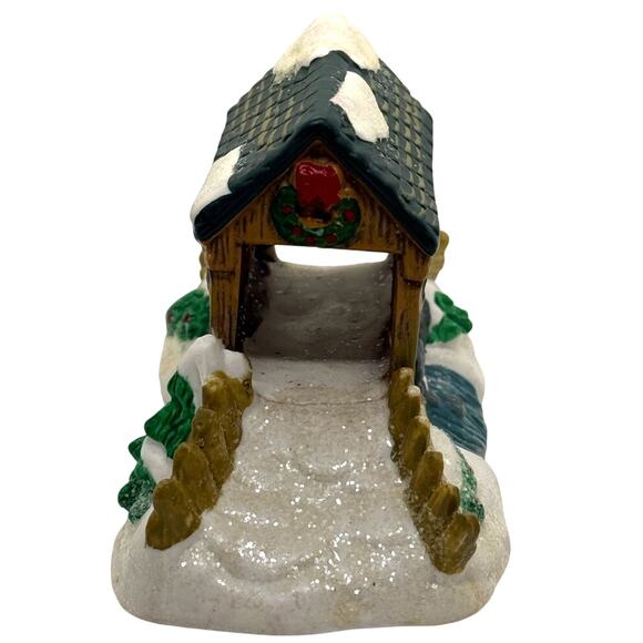 Cobblestone Corners 2003 Covered Bridge Christmas Village Figurine - Picture 4 of 9